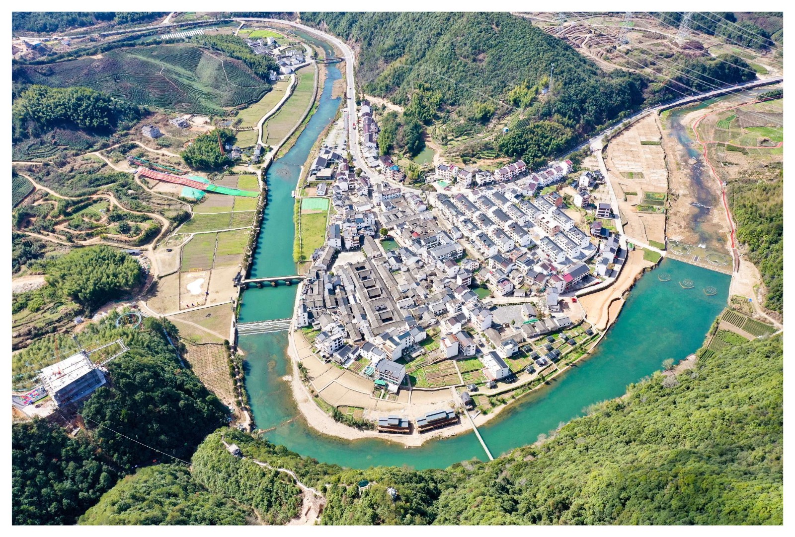 上河村2、.jpg